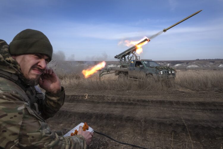 Russia pummels exhausted Ukrainian forces with smaller attacks ahead of a springtime advance | News, Sports, Jobs - Vimarsana News